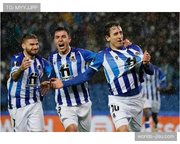 西甲官方在韩国推出虚拟现实“伯纳乌球场之旅”体验，为周末焦点战预热